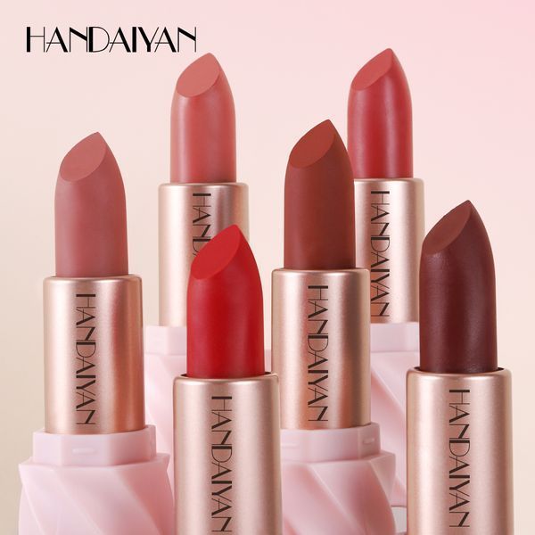 Матовая помада для губ Handaiyan Nourishing Ice-Cream Lipstick 02 Warm Nude 01182 фото
